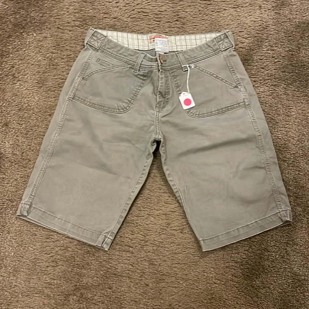 No Boundaries Long Shorts